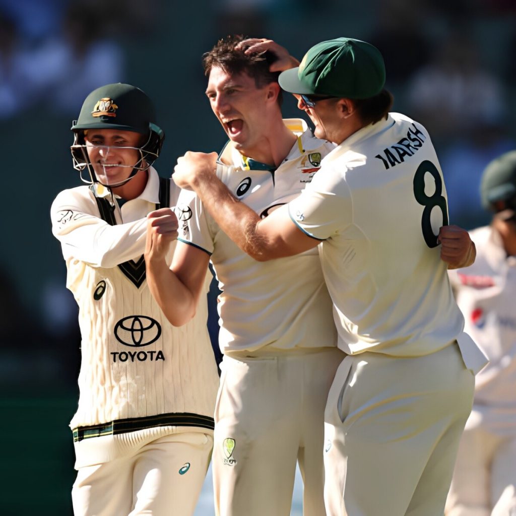 Cummins' 10-fer Wrecks Pakistan: Australia Clinches Series Cummins' 10-fer Wrecks Pakistan: Australia Clinches Series