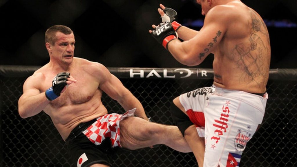 Methods for Creating Angles in MMA  