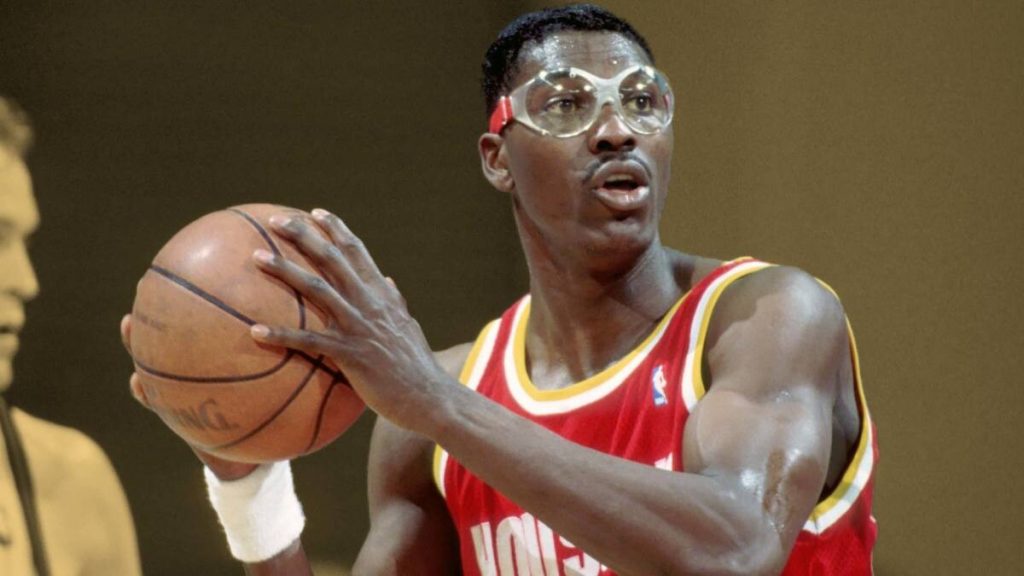 The Greatest Foreign NBA Players Of All Time  