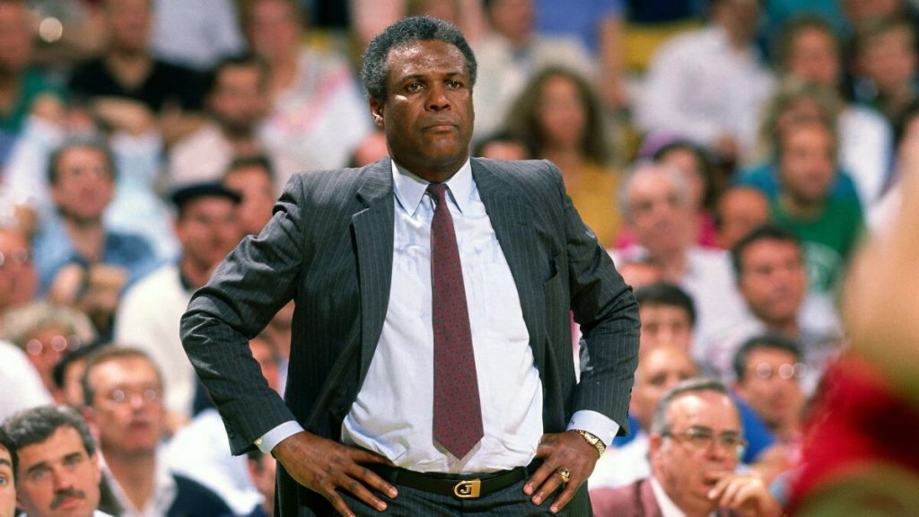 Top 20 NBA Coaches In History  