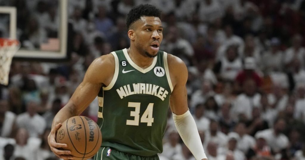 NBA Players With the Most Major Awards  