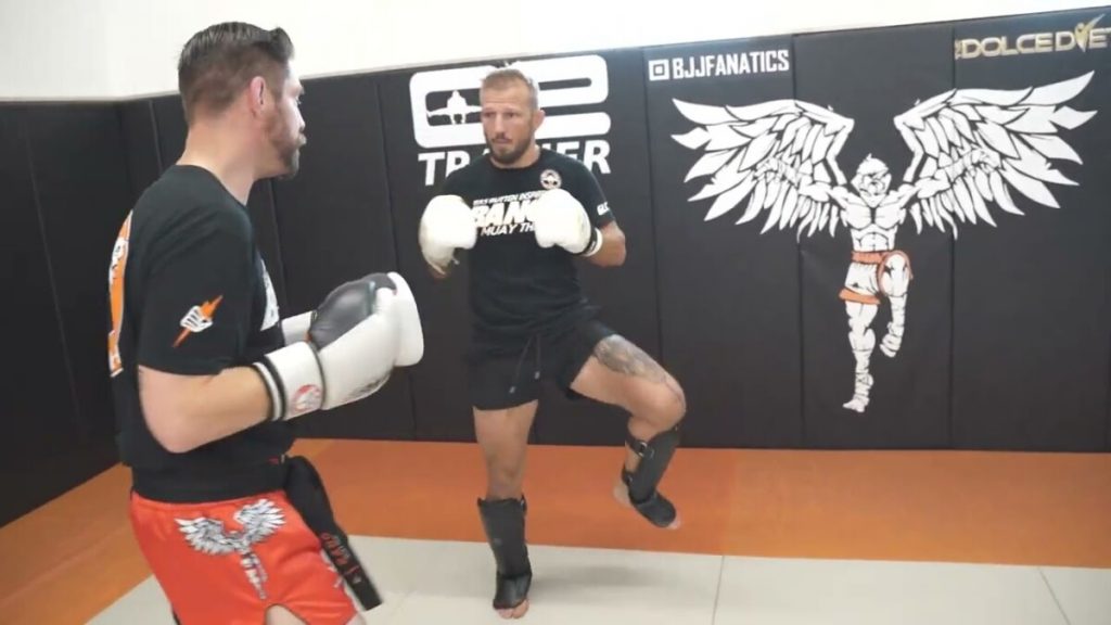 These Are The Top 6 MMA Combinations You Must Learn These Are The Top 6 MMA Combinations You Must Learn