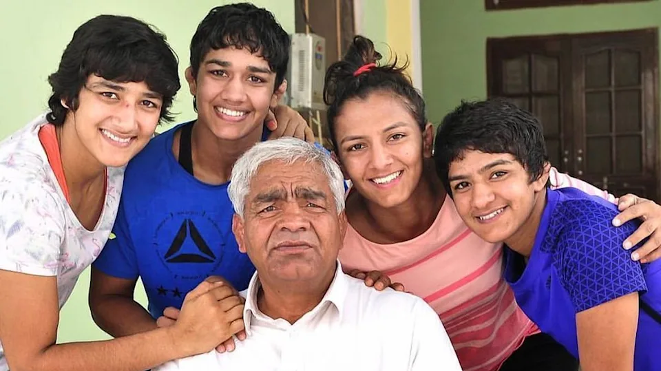 The Dangal King, Mahavir Singh Phogat Biography  