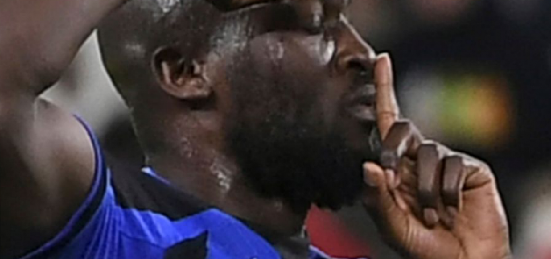 Lukaku के साथ किया गया दुर्व्यवहार  
