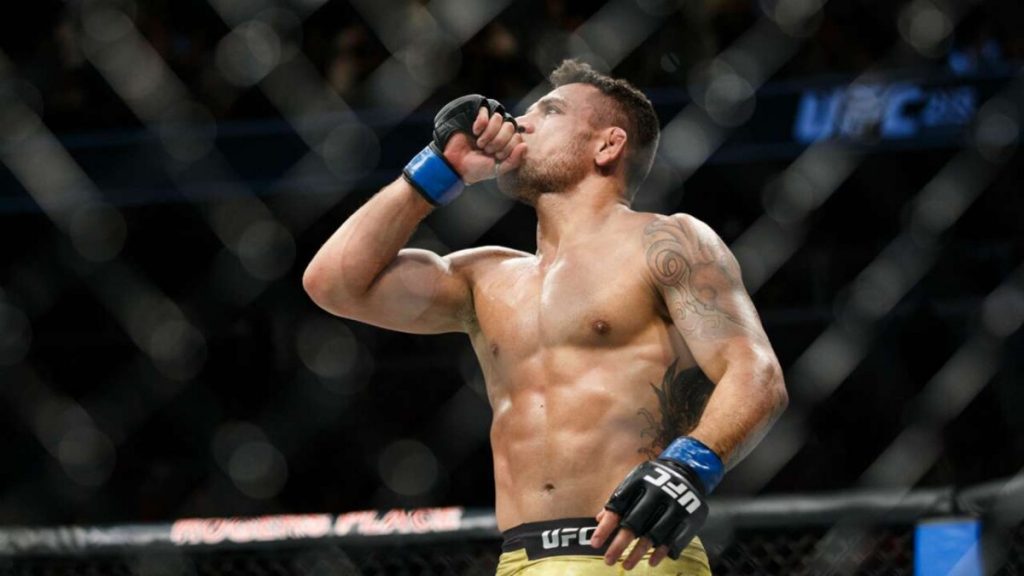 12 MMA Fighters With Insane Muay Thai Techniques  