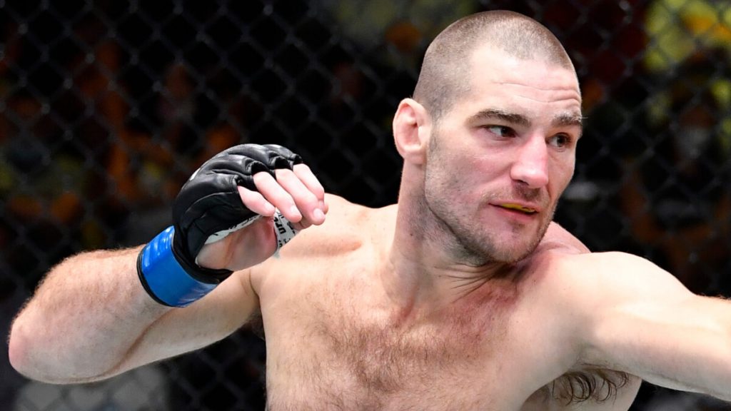 Du Plessis reveals post-fight convo with Sean Strickland Du Plessis reveals post-fight convo with Sean Strickland