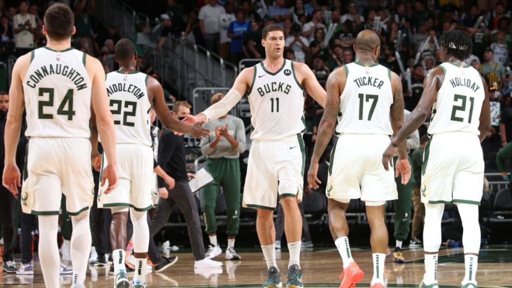 Listing 20 NBA Team's Top Offensive and Defensive Players Listing 20 NBA Team's Top Offensive and Defensive Players