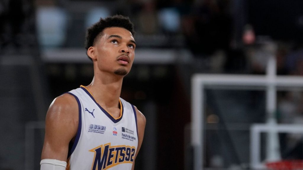 Forecasting The 2024–2030 NBA Defensive Player of the Year  
