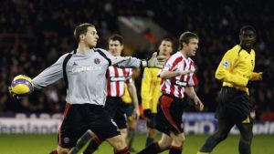 Outfield Players who have taken up the Goalkeeper Gloves  