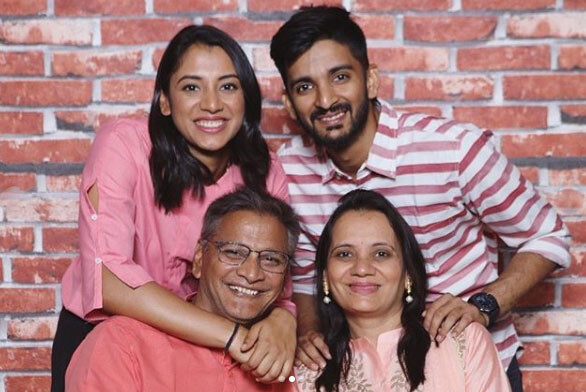Female Cricketer Smriti Mandhana Biography Female Cricketer Smriti Mandhana Biography