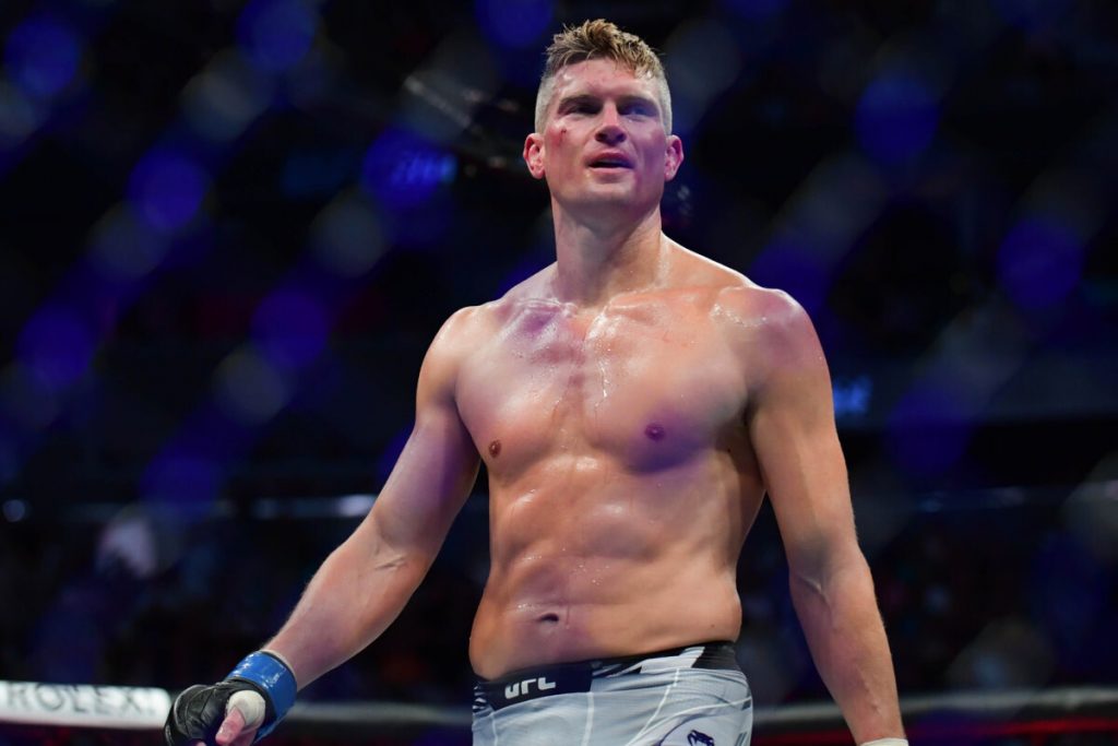 List Of 10 Best Strikers In The UFC Right Now  