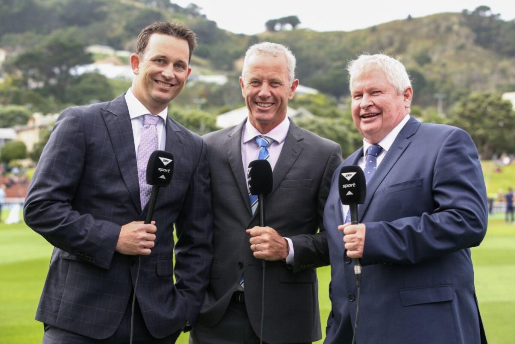 5 Cricket Commentators Who Became The Voices of Cricket 5 Cricket Commentators Who Became The Voices of Cricket