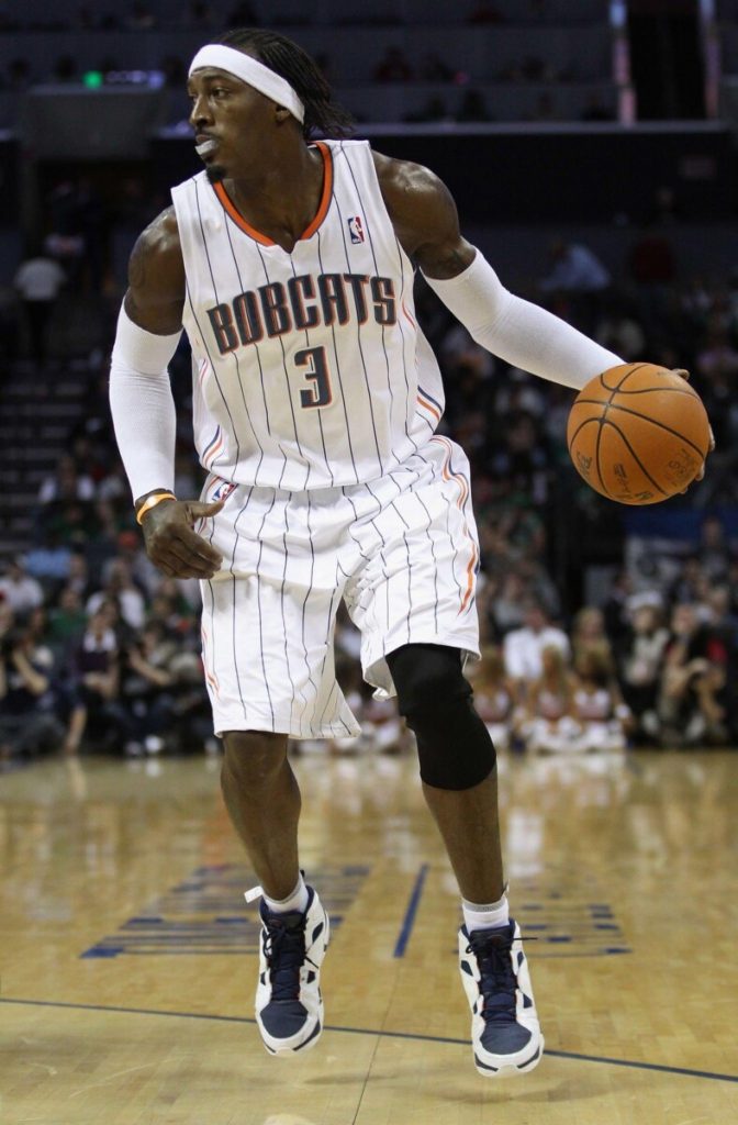 10 Best NBA Players in the History of Charlotte Hornets 10 Best NBA Players in the History of Charlotte Hornets