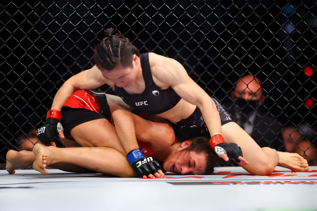 List of 10 Best Women's Knockout In MMA History List of 10 Best Women's Knockout In MMA History