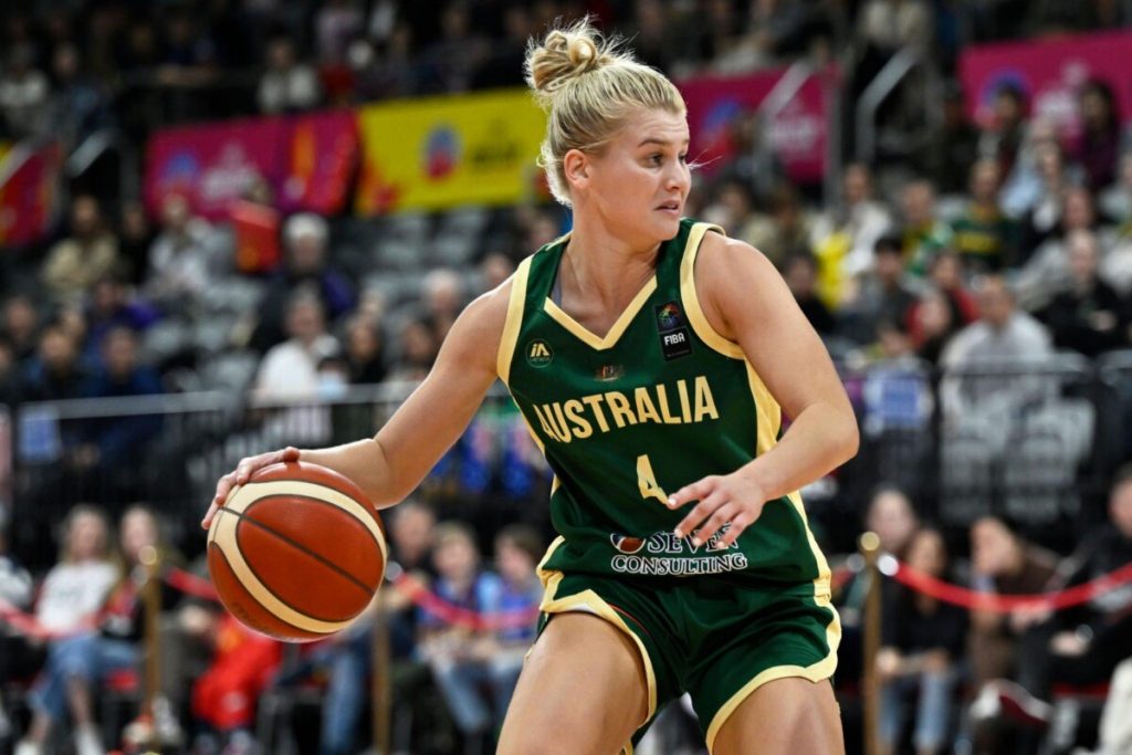 10 Shortest Players in the History of WNBA 10 Shortest Players in the History of WNBA