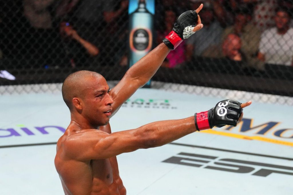 List of Top 10 Body Strikers in UFC History List of Top 10 Body Strikers in UFC History