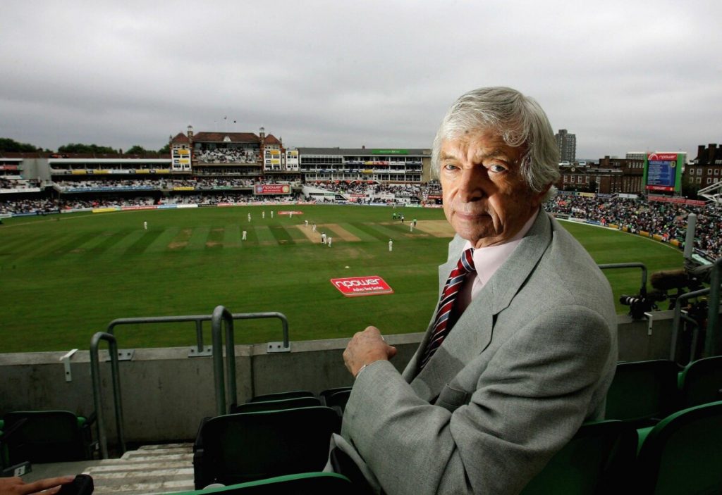5 Cricket Commentators Who Became The Voices of Cricket 5 Cricket Commentators Who Became The Voices of Cricket