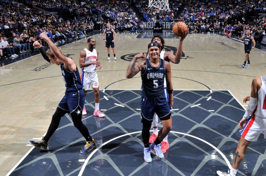 NBA teams with best defensive rating in the 2023-24 season  