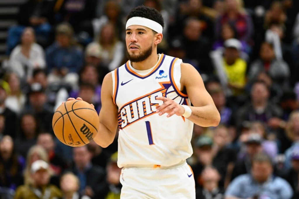 5 Youngest NBA Players to Reach 500 3-Pointers 5 Youngest NBA Players to Reach 500 3-Pointers