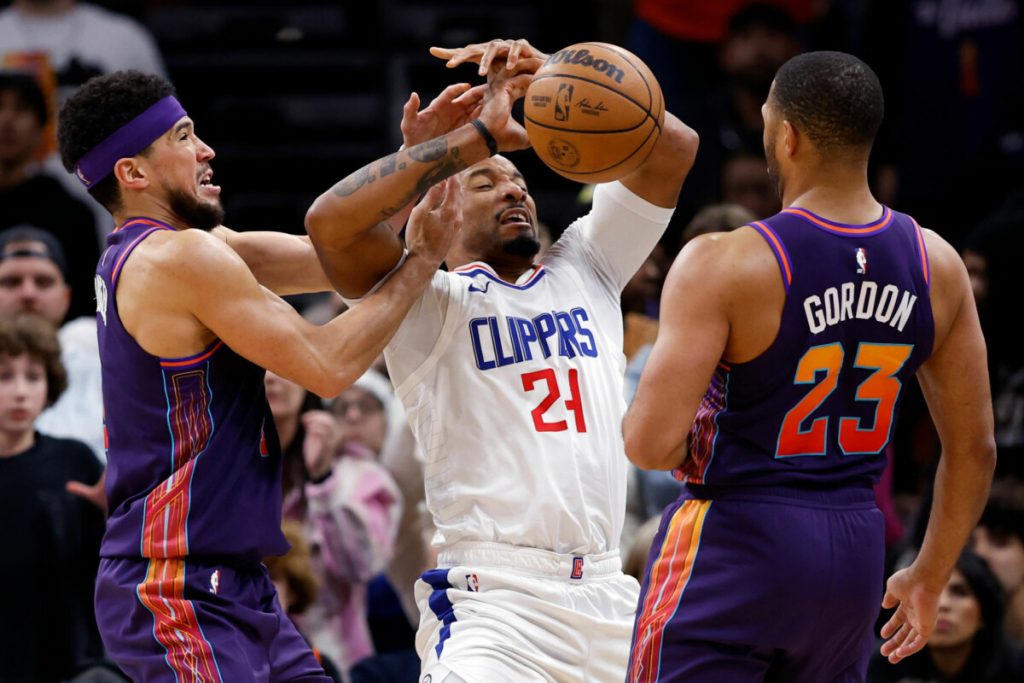 The Suns vs. Clippers: Preview & Prediction (Jan 9, 2024) The Suns vs. Clippers: Preview & Prediction (Jan 9, 2024)