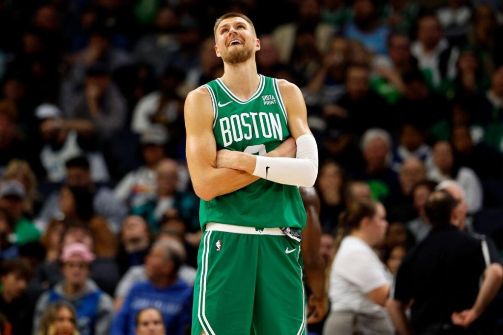 Will Porzingis & Brown play against the Warriors on Dec 19? Will Porzingis & Brown play against the Warriors on Dec 19?