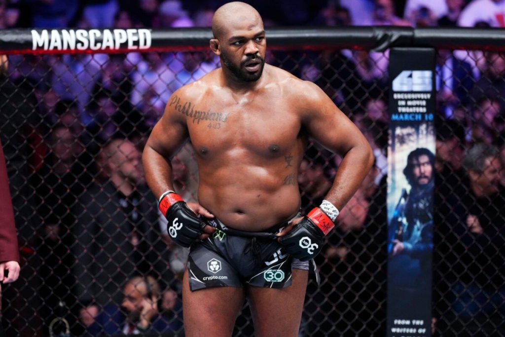 UFC Fighters who holds the record of longest winning streak  