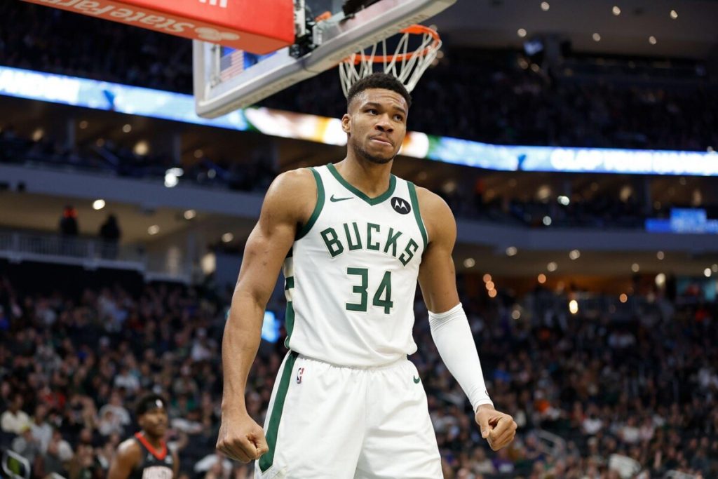 NBA 2023-24: Current Top 5 Candidates For MVP Award NBA 2023-24: Current Top 5 Candidates For MVP Award