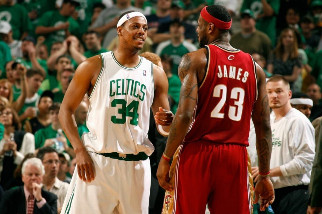 10 Worst NBA Performances Of LeBron James' Career 10 Worst NBA Performances Of LeBron James' Career