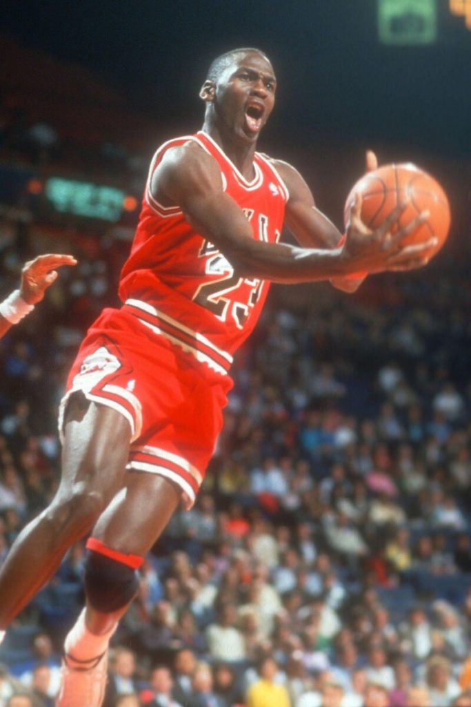 10 Best Seasons of Michael Jordan's Legendary NBA Career 10 Best Seasons of Michael Jordan's Legendary NBA Career