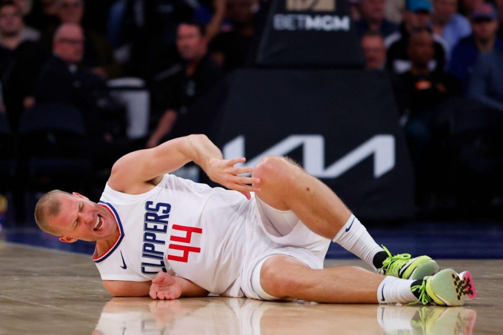 LA Clippers Center Mason Plumlee Injury Update LA Clippers Center Mason Plumlee Injury Update