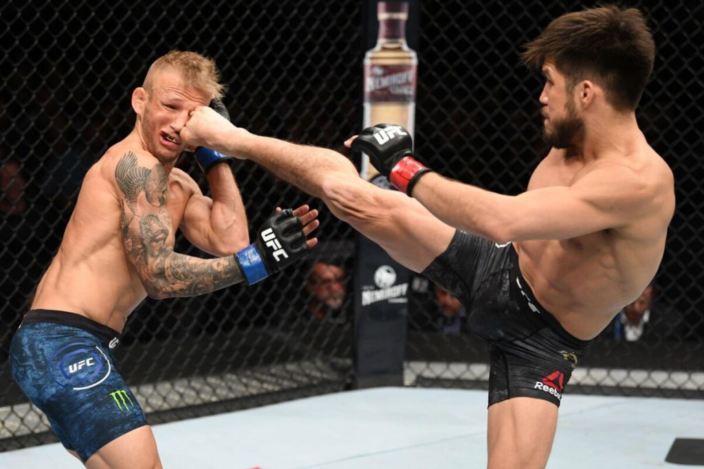 10 Fastest Finishes Ever in UFC title Fights 10 Fastest Finishes Ever in UFC title Fights