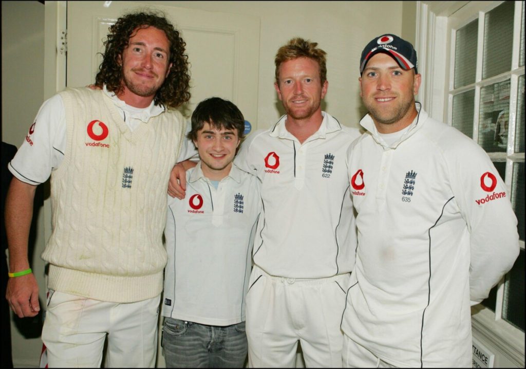These Celebrities Love Cricket Like all of Us  