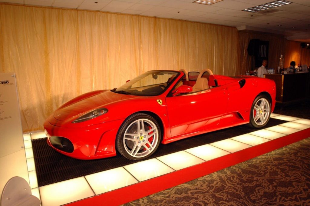 10 Luxurious things owned by NBA Star LeBron James  