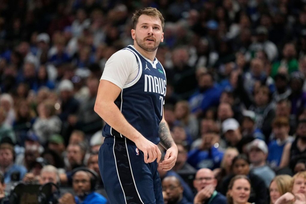 5 Youngest NBA Players to Reach 500 3-Pointers 5 Youngest NBA Players to Reach 500 3-Pointers