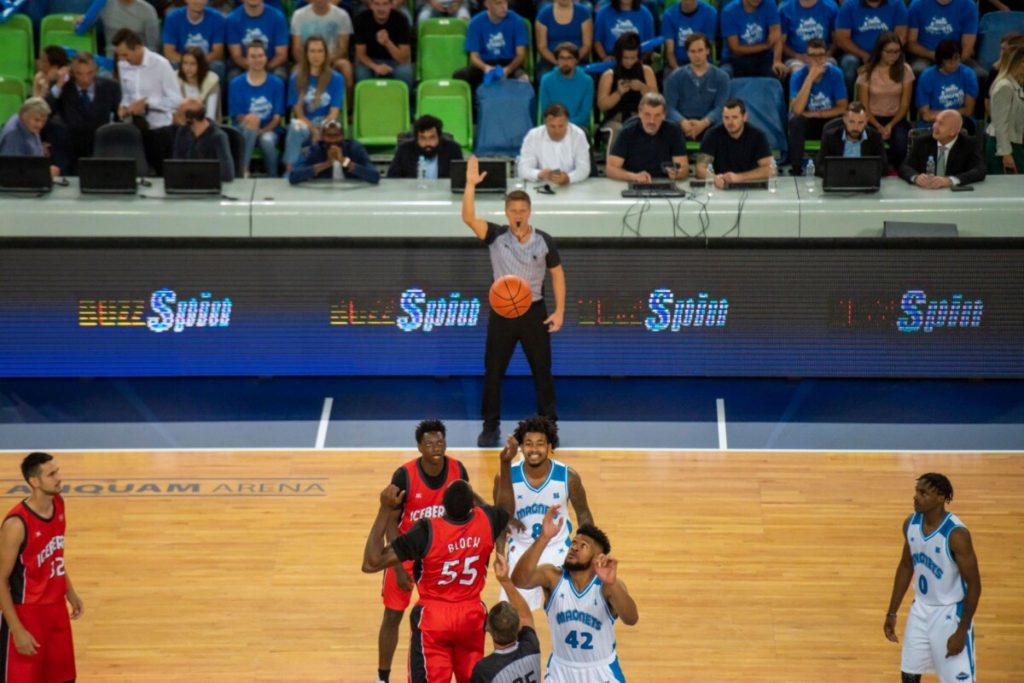 How Much Salary does a NBA Referee Earn ? How Much Salary does a NBA Referee Earn ?