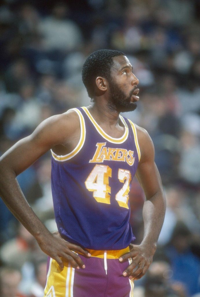 10 Best Players in The History of Los Angeles Lakers 10 Best Players in The History of Los Angeles Lakers