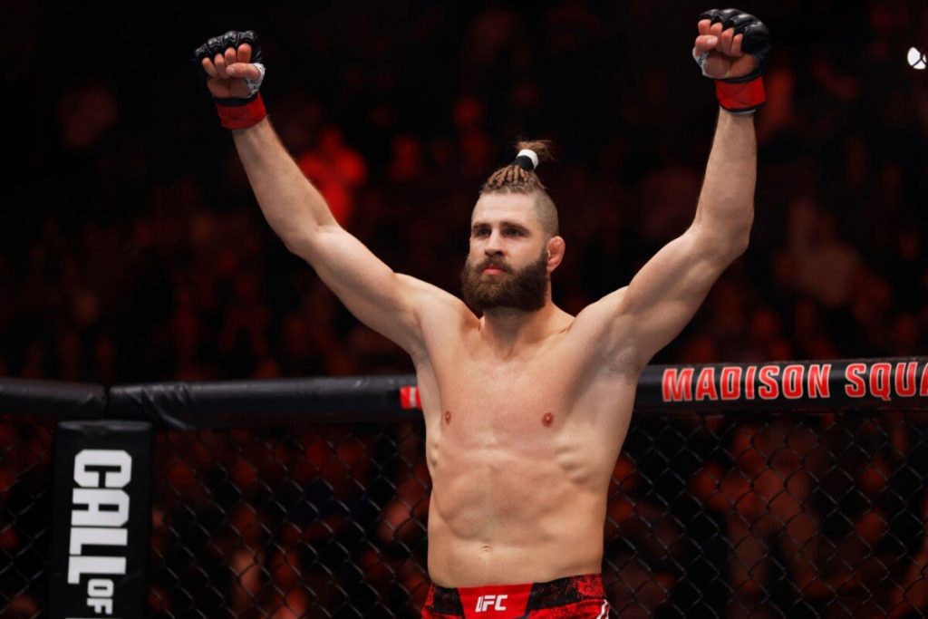 UFC CEO Dana White announces first few fights for UFC 300 UFC CEO Dana White announces first few fights for UFC 300