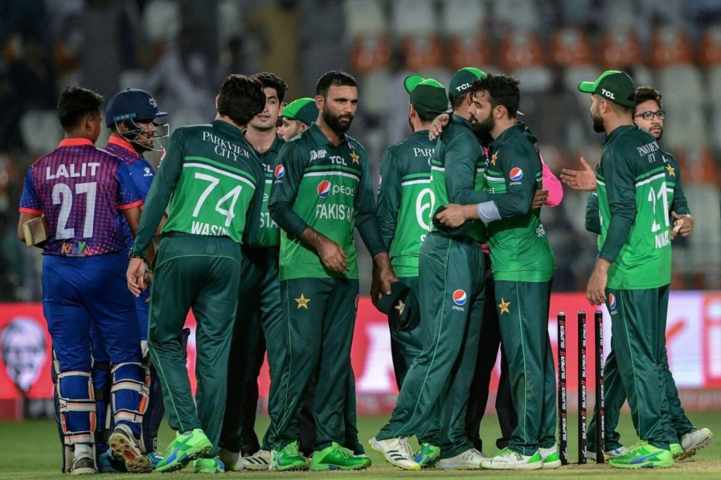 Babar, Iftikhar Lead Pakistan To Perfect Asia Cup Start Babar, Iftikhar Lead Pakistan To Perfect Asia Cup Start