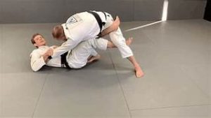 The 5 De La Riva Sweeps That Every Novice Must Know  