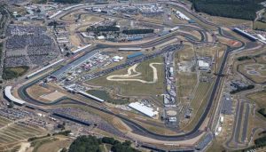 Top 10 best racing tracks in the world! Top 10 best racing tracks in the world!