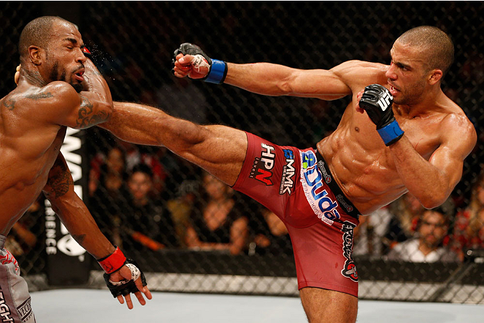 12 MMA Fighters With Insane Muay Thai Techniques  