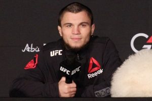 UFC Fighters Who Never Lost a Fight In Their Career  