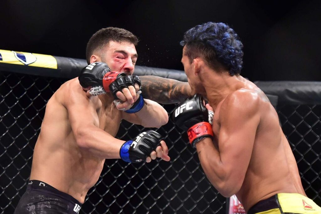 Charles Oliveira's 10 Best Performances In The UFC Charles Oliveira's 10 Best Performances In The UFC