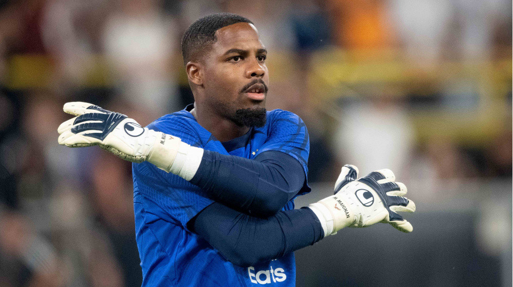 Chelsea Ready To Submit Offer for AC Milan Goalkeeper Mike Maignan Chelsea Ready To Submit Offer for AC Milan Goalkeeper Mike Maignan