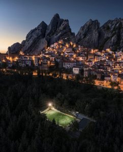 28 Must See Football Pitch Images from Around the World  
