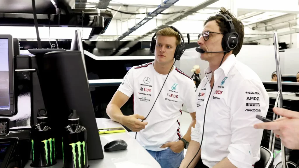 Mick Schumacher को मिली F1 सीट! 2025 में इस टीम के होंगे रिजर्व ड्राइवर?  