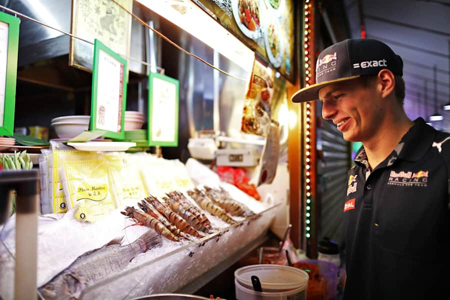 अपने आप को कैसे फिट रखते है Max Verstappen? जानिए उनका Diet Plan और Routine  