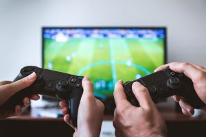 Play These 10 Indoor Games in this Summer Season  