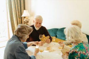 Play These 10 Indoor Games in this Summer Season  