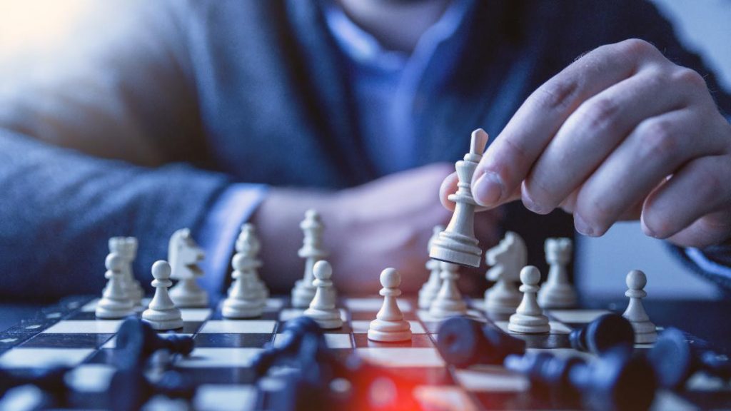 Top 3 Chess Websites: शतरंज की टॉप 3 वेबसाइट जो देती है पैसा कमाने का मौका  